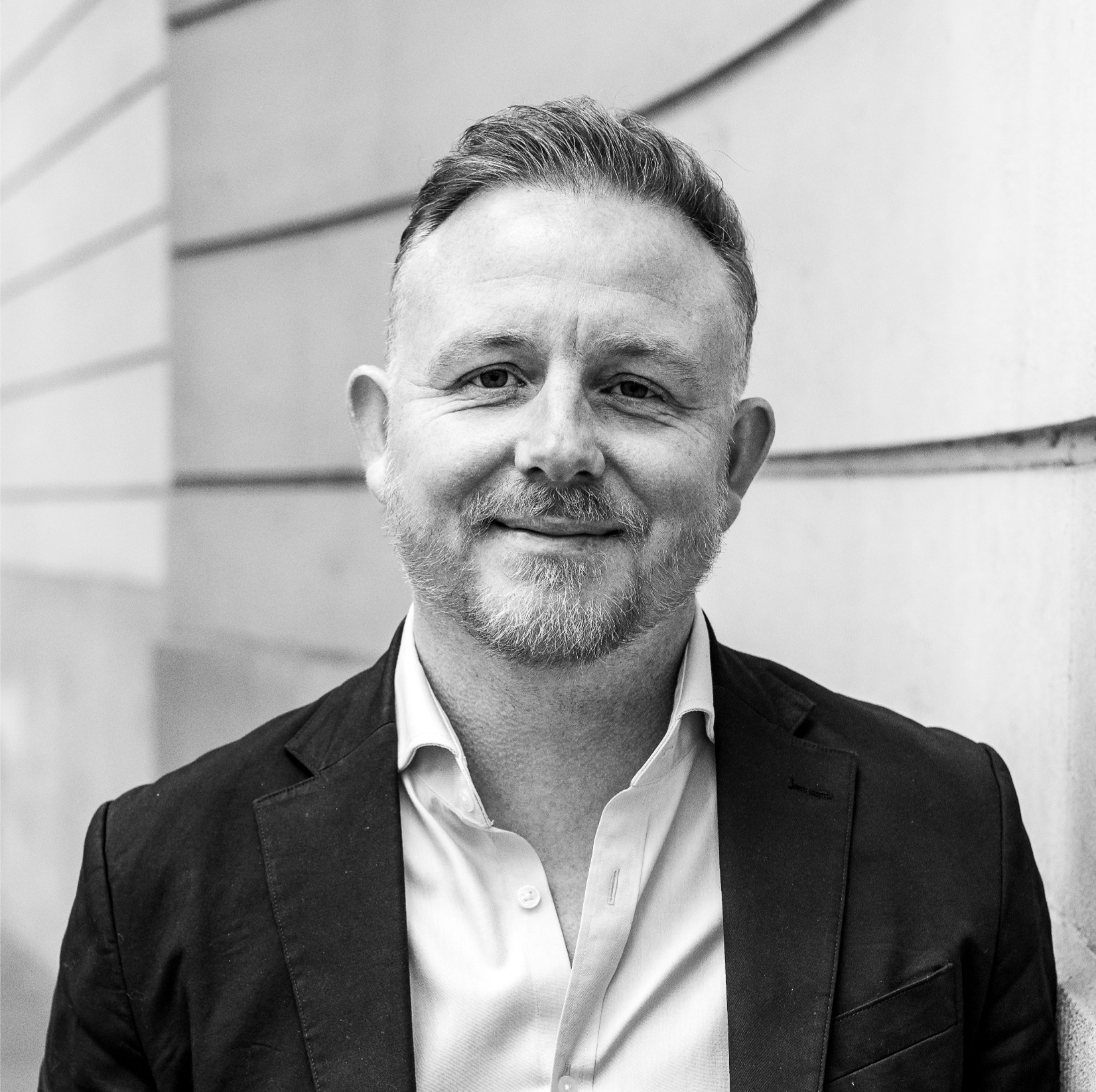 Headshot of Simon Fabb